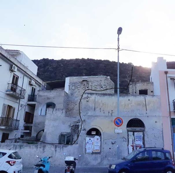 casale in vendita a Lipari