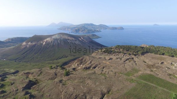 terreno agricolo in vendita a Lipari