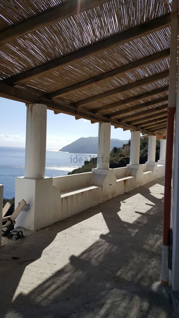 casa indipendente in vendita a Lipari