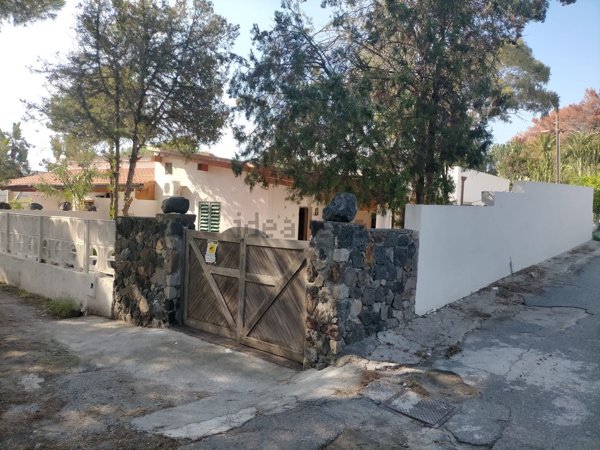 casa indipendente in vendita a Lipari