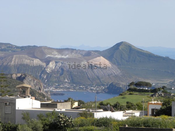terreno edificabile in vendita a Lipari