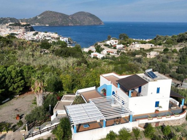 appartamento in vendita a Lipari