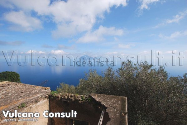 quadrivano in vendita a Lipari