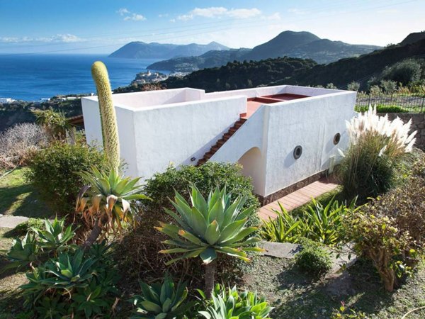 casa indipendente in vendita a Lipari