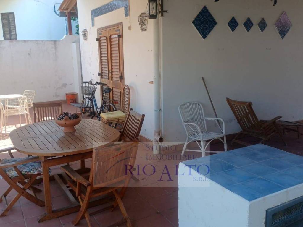 casa indipendente in vendita a Lipari