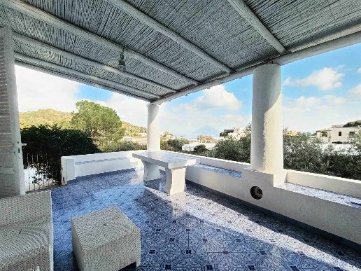 casa indipendente in vendita a Lipari