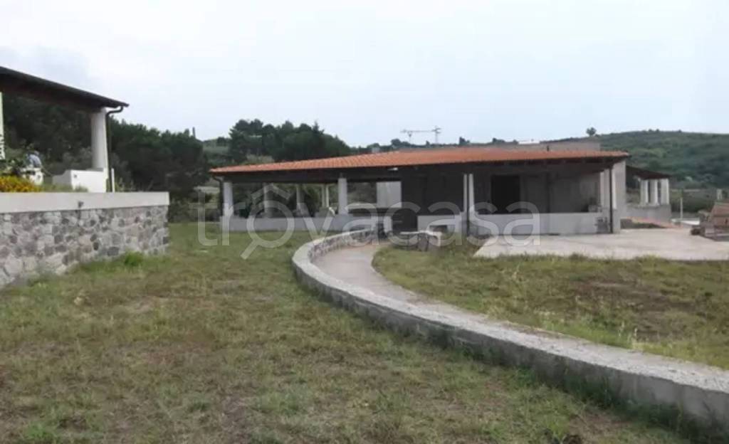 casa indipendente in vendita a Lipari