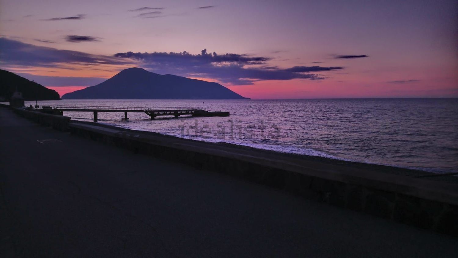 casa indipendente in vendita a Lipari