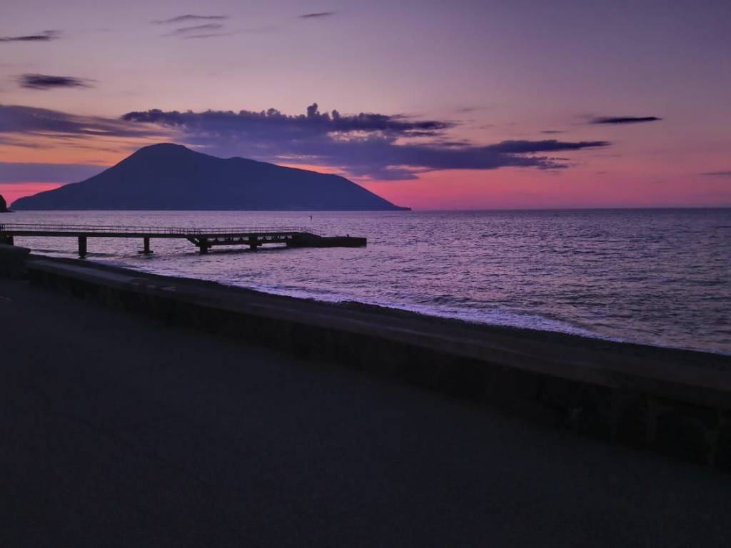 casa indipendente in vendita a Lipari