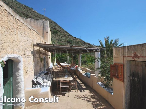 casa indipendente in vendita a Lipari
