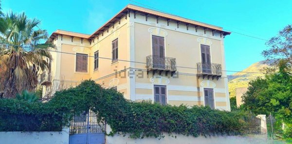 casa indipendente in vendita a Lipari