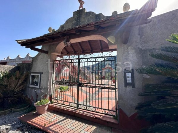 casa indipendente in vendita a Lipari