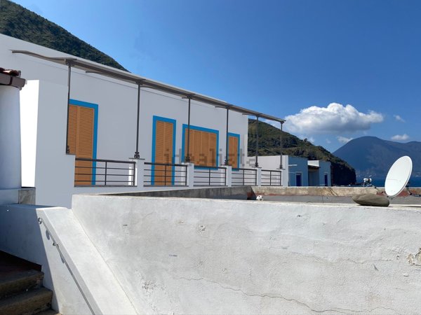casa indipendente in vendita a Lipari
