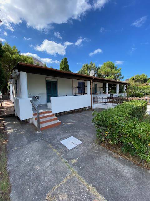 casa indipendente in vendita a Lipari