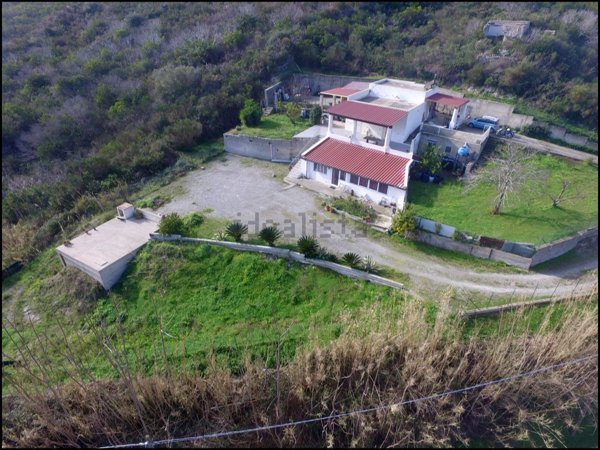 casa indipendente in vendita a Lipari
