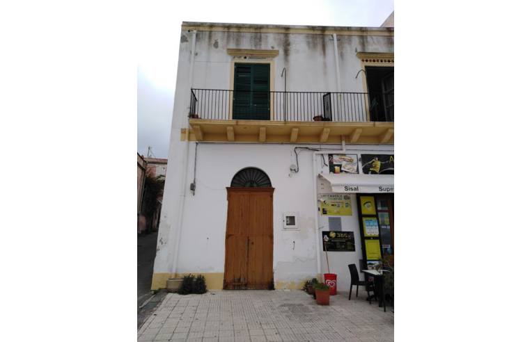 casa indipendente in vendita a Lipari