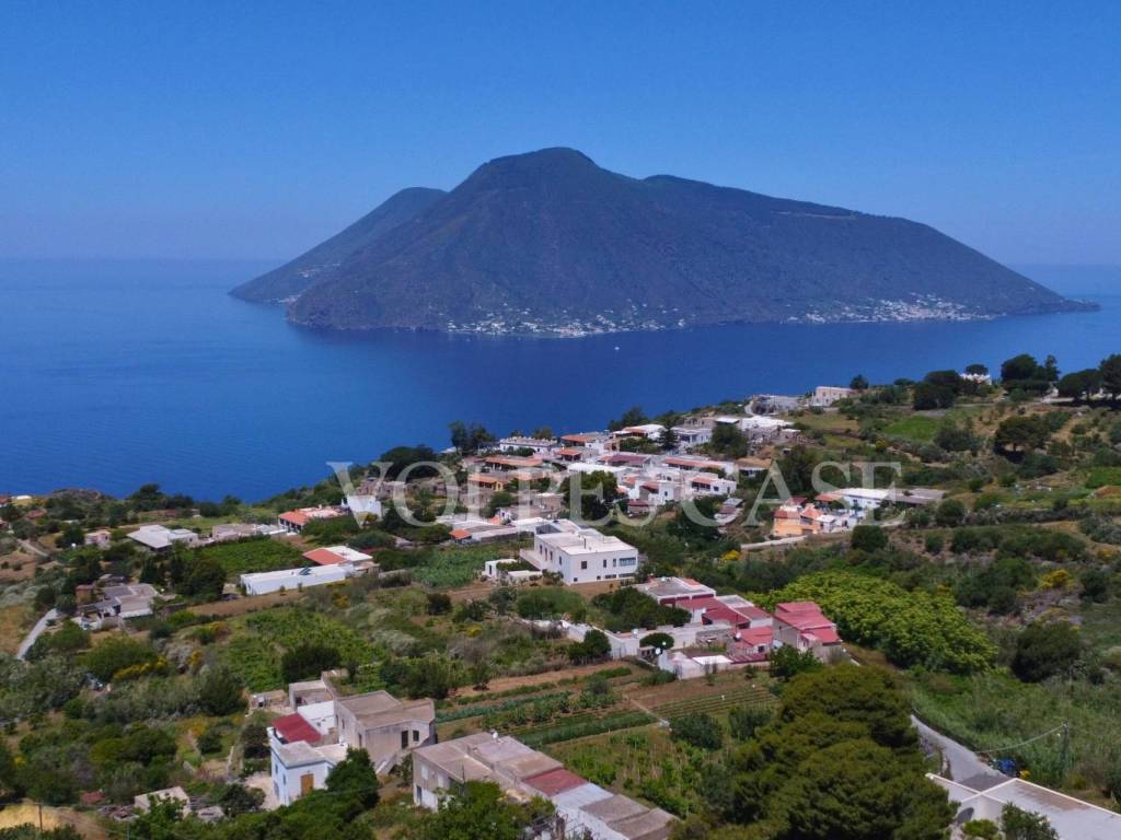 casa indipendente in vendita a Lipari