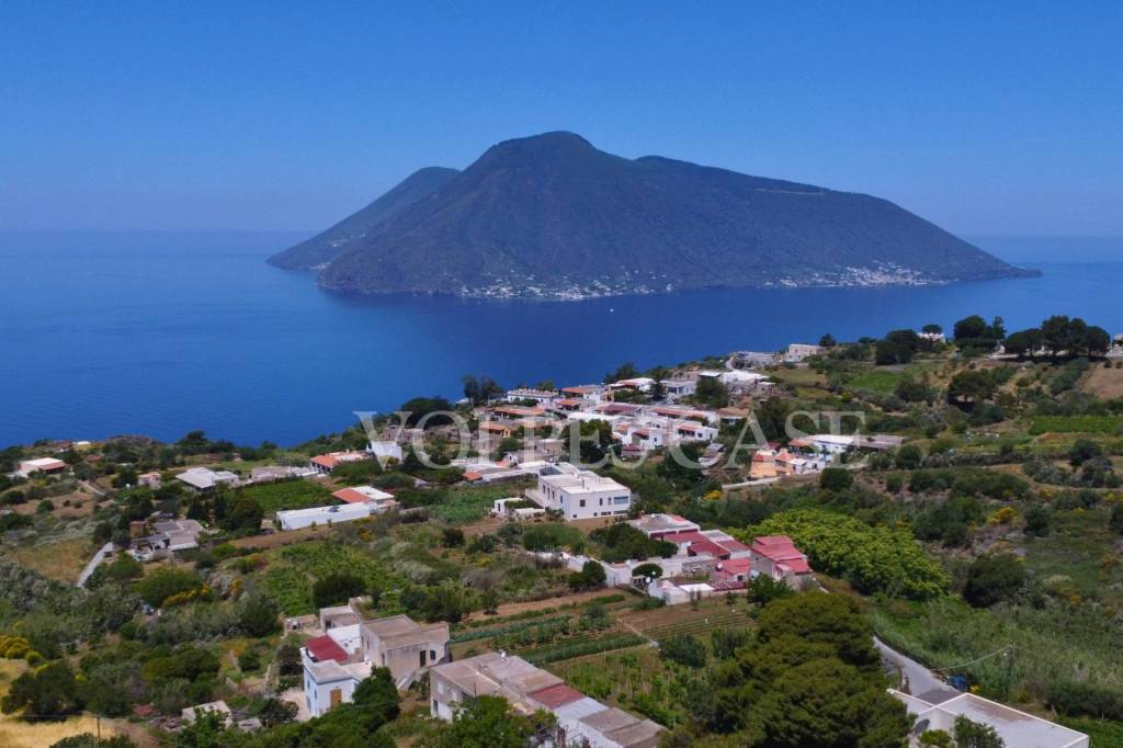 casa indipendente in vendita a Lipari