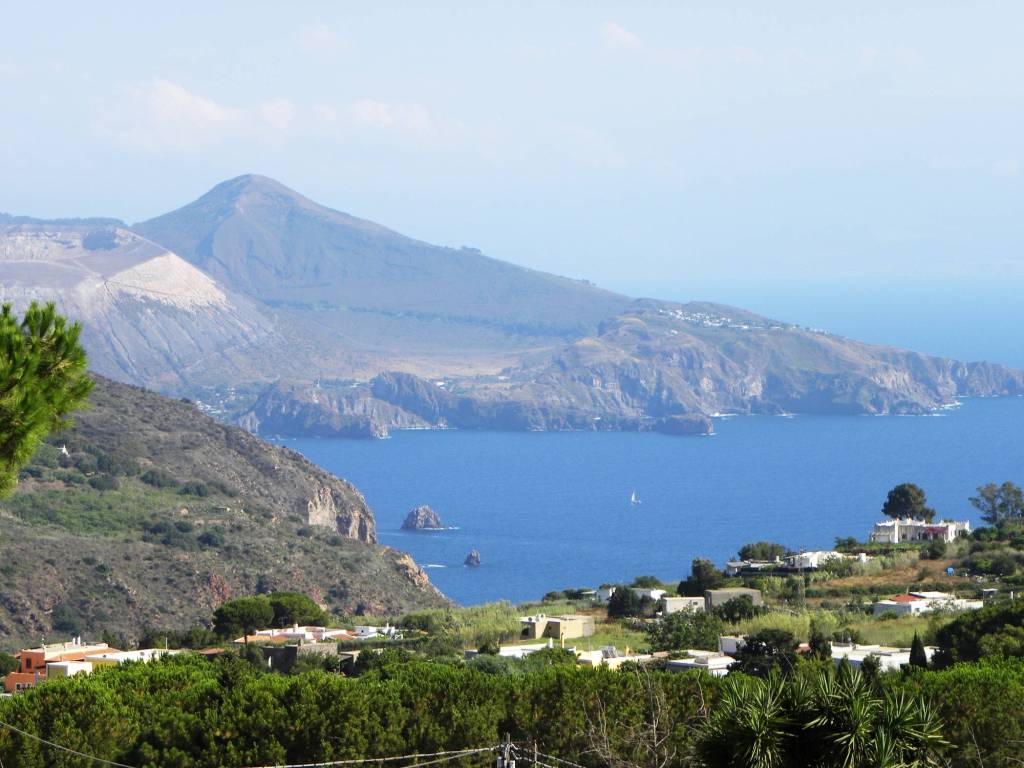 casa indipendente in vendita a Lipari
