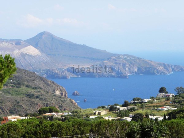 casa indipendente in vendita a Lipari