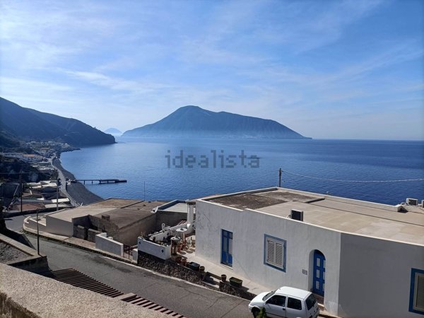 casa indipendente in vendita a Lipari