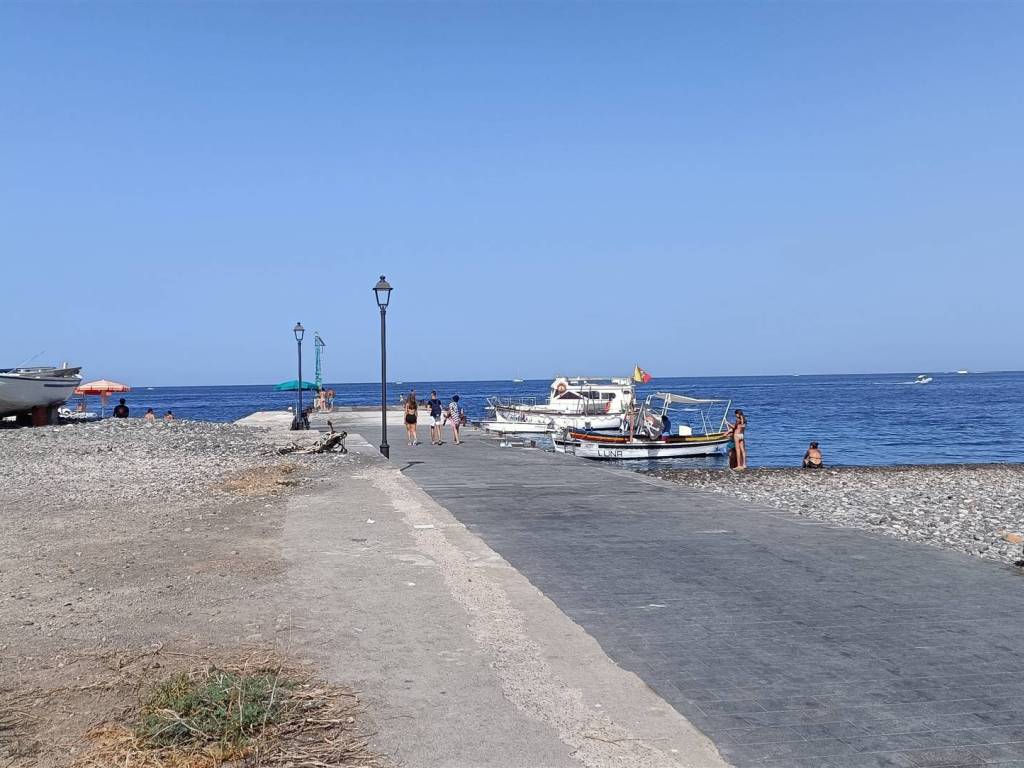 casa indipendente in vendita a Lipari