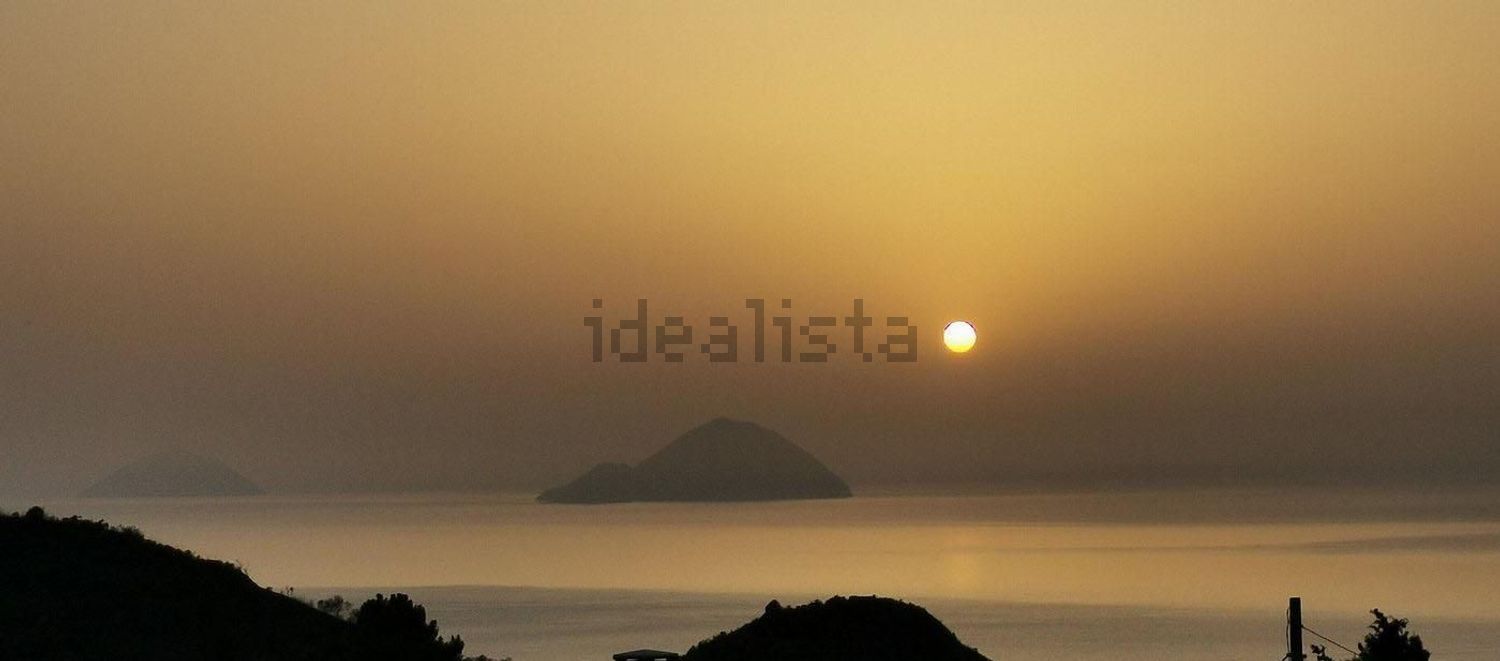 casa indipendente in vendita a Lipari