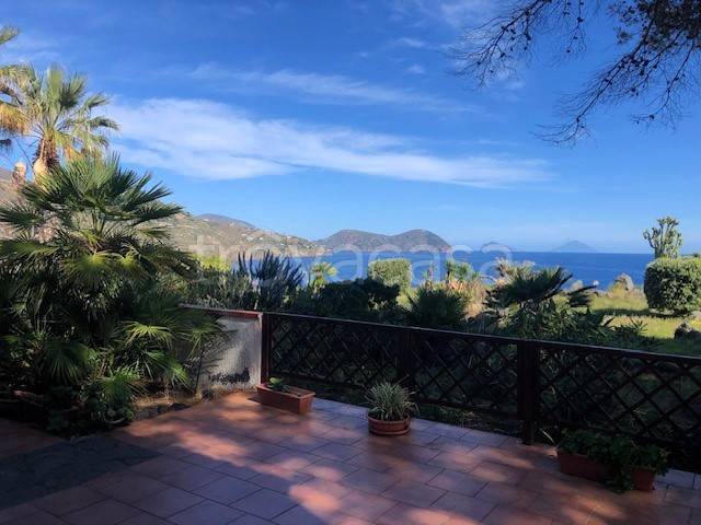 casa indipendente in vendita a Lipari