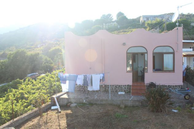 casa indipendente in vendita a Lipari