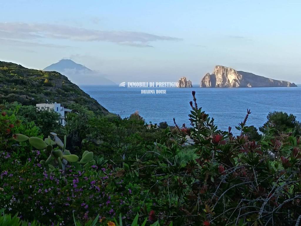 casa indipendente in vendita a Lipari