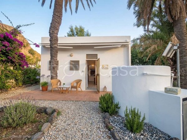casa indipendente in vendita a Lipari