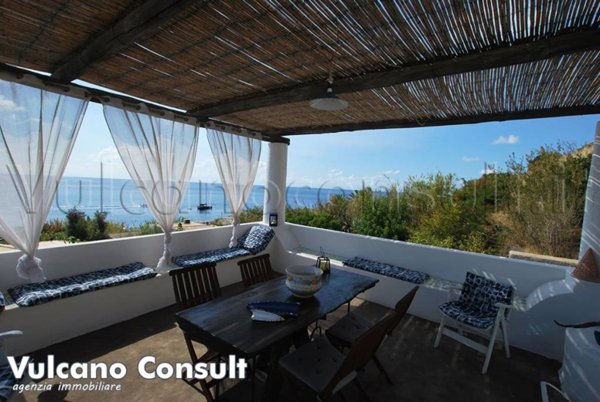 casa indipendente in vendita a Lipari