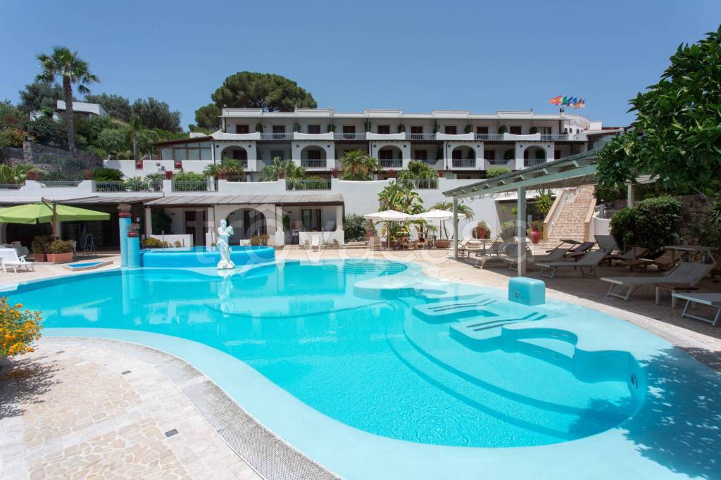 negozio in vendita a Lipari