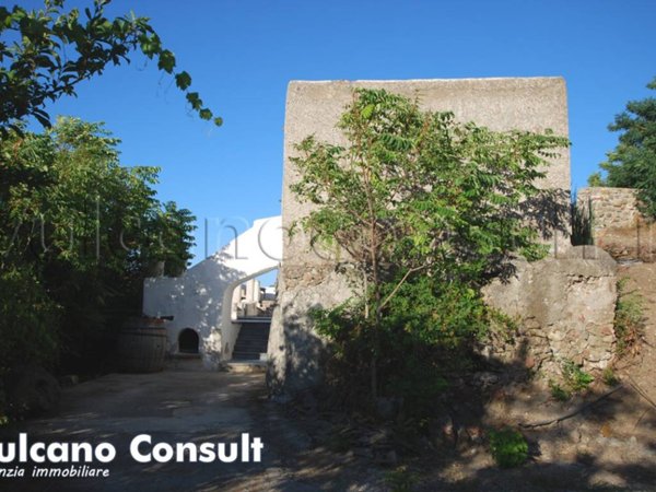 casa indipendente in vendita a Lipari