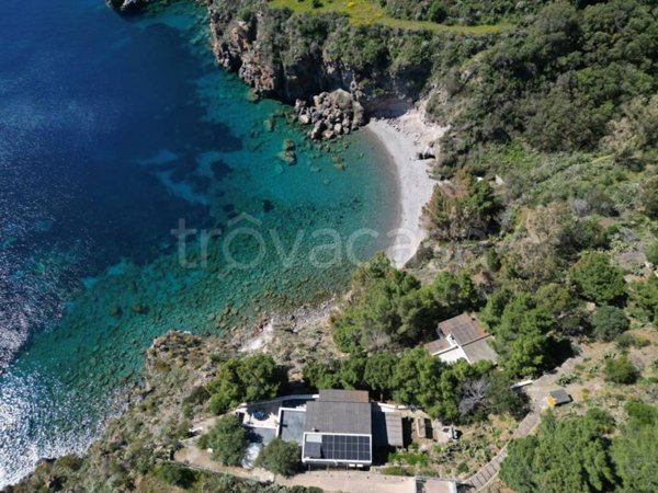 casa indipendente in vendita a Lipari
