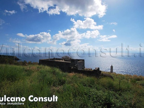 casa indipendente in vendita a Lipari
