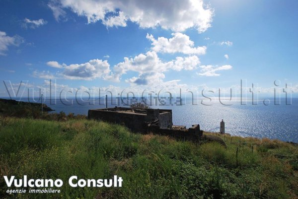 esavano in vendita a Lipari