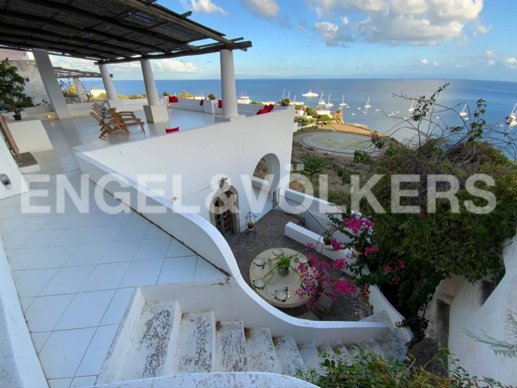 casa indipendente in vendita a Lipari