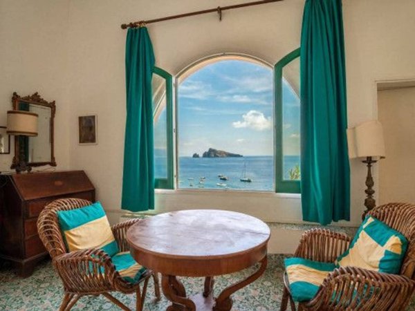 casa indipendente in vendita a Lipari