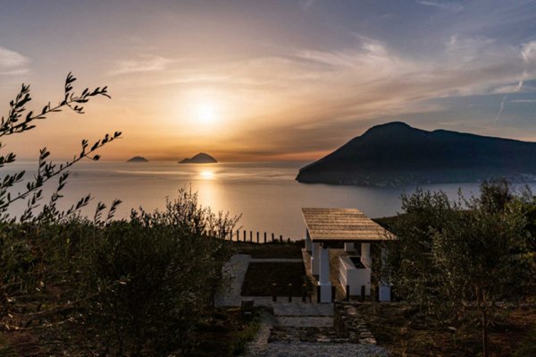 casa indipendente in vendita a Lipari