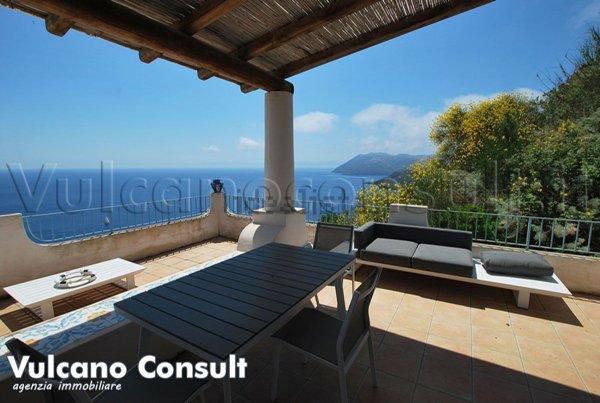 casa indipendente in vendita a Lipari