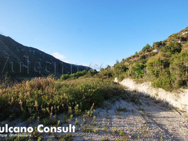 terreno agricolo in vendita a Lipari