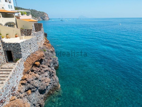 casa indipendente in vendita a Lipari