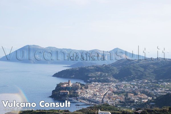 casa indipendente in vendita a Lipari