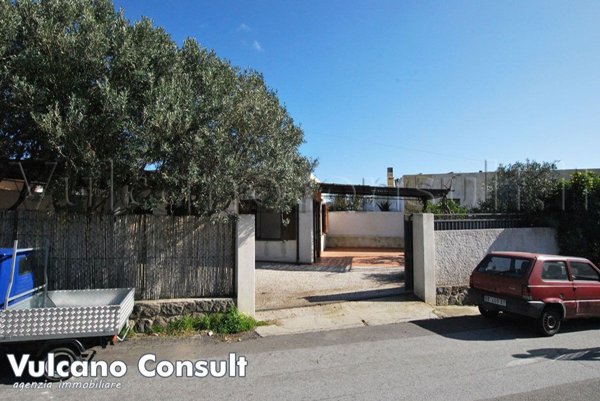 casa indipendente in vendita a Lipari