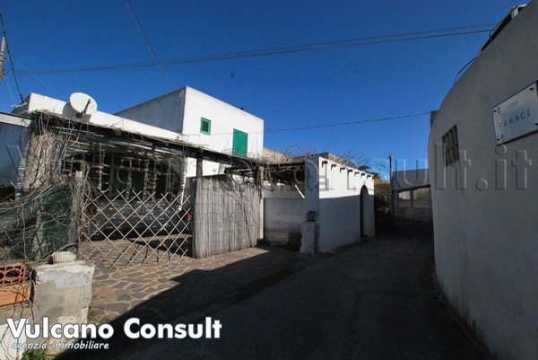 casa indipendente in vendita a Lipari