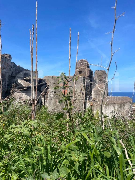 casa indipendente in vendita a Lipari