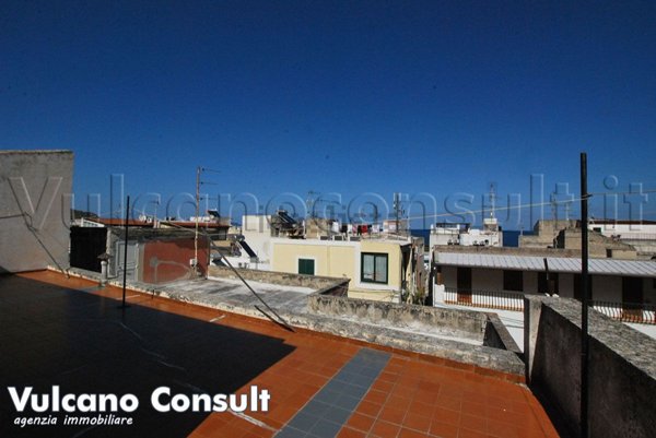 casa indipendente in vendita a Lipari
