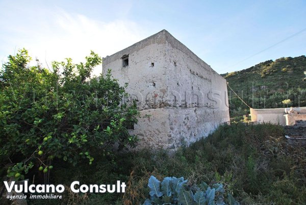 casa indipendente in vendita a Lipari