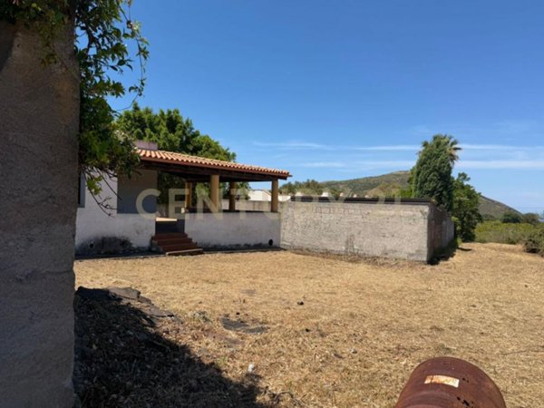 casa indipendente in vendita a Lipari